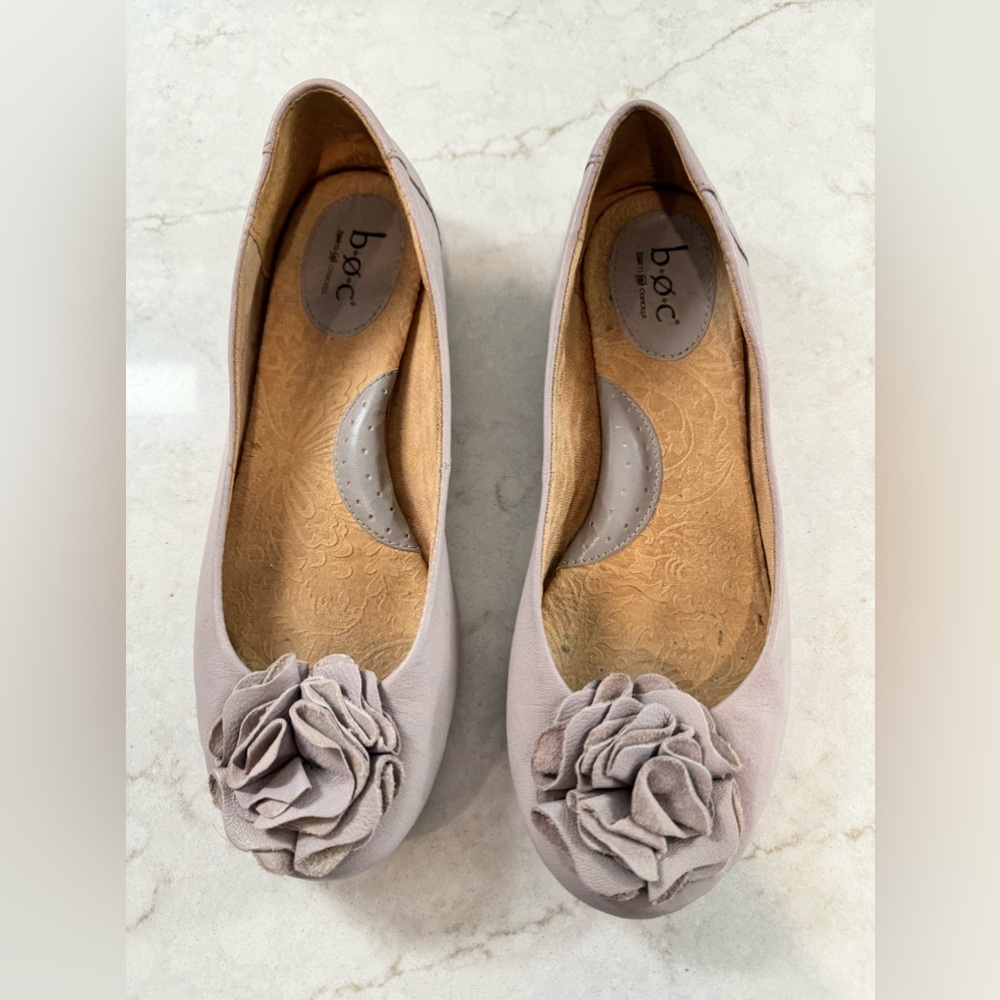 b.o.c. Leather Ballet Flats with rosette Size 7